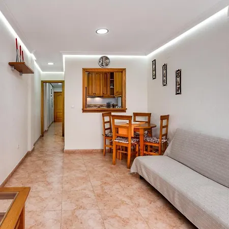 Apartaments Amalia On The Beach Torrevieja Exterior photo